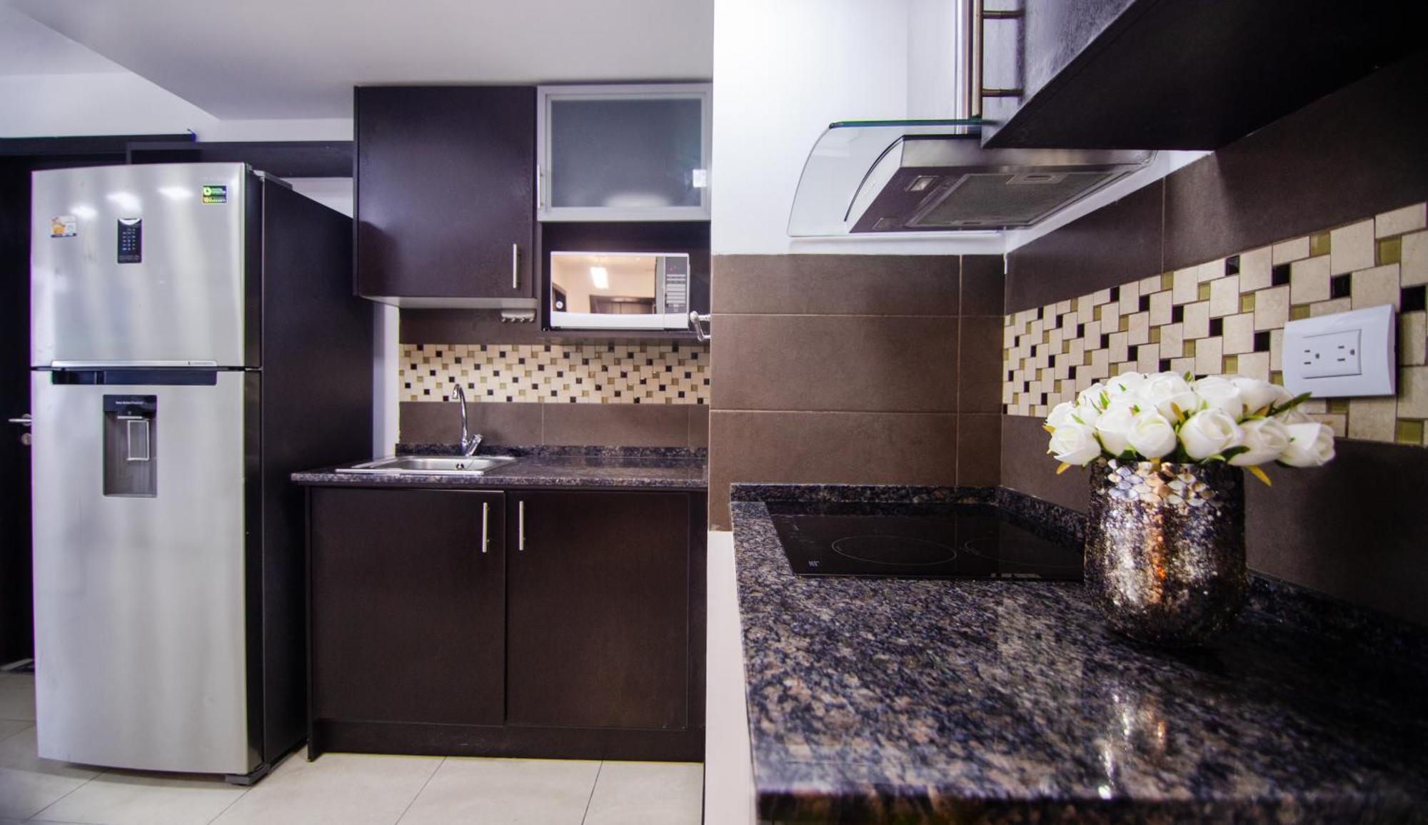 Puerto Santa Ana Luxury Suites Гуаякуил Екстериор снимка