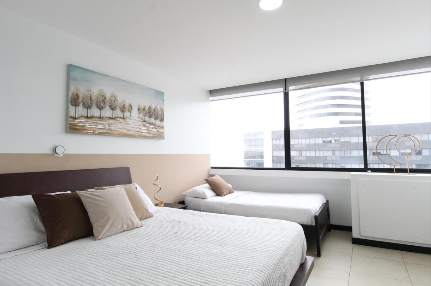 Puerto Santa Ana Luxury Suites Гуаякуил Екстериор снимка