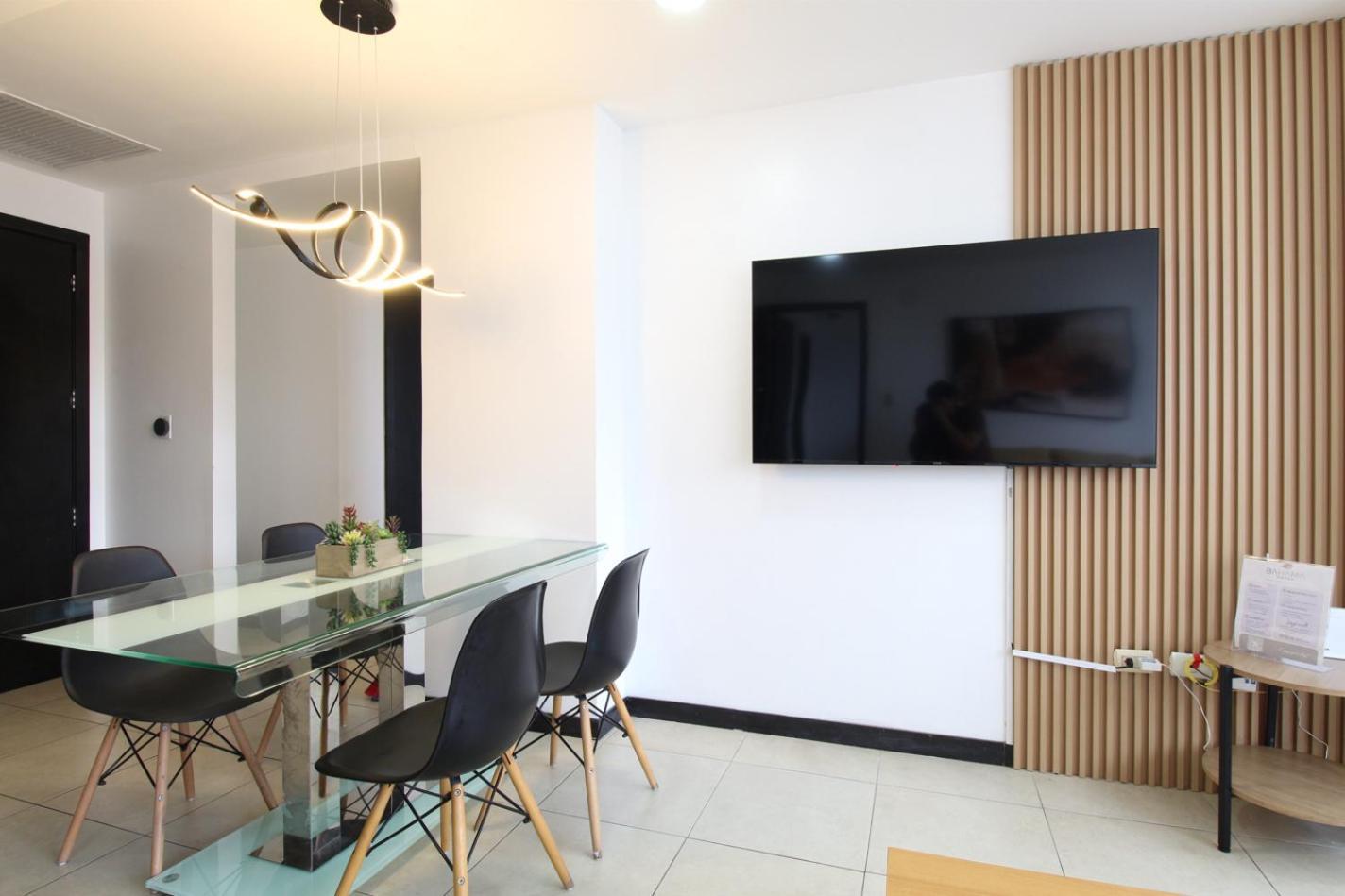 Puerto Santa Ana Luxury Suites Гуаякуил Екстериор снимка