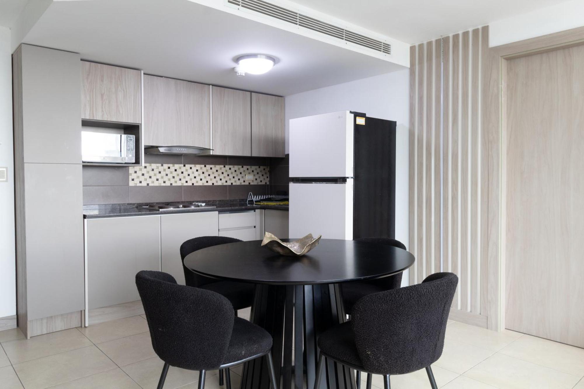 Puerto Santa Ana Luxury Suites Гуаякуил Екстериор снимка